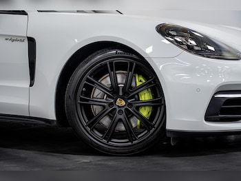 Used Porsche Panamera 2019 for sale - 78951995: Photo