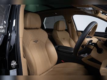 Used Bentley Bentayga 2022 for sale - 79672354: Photo
