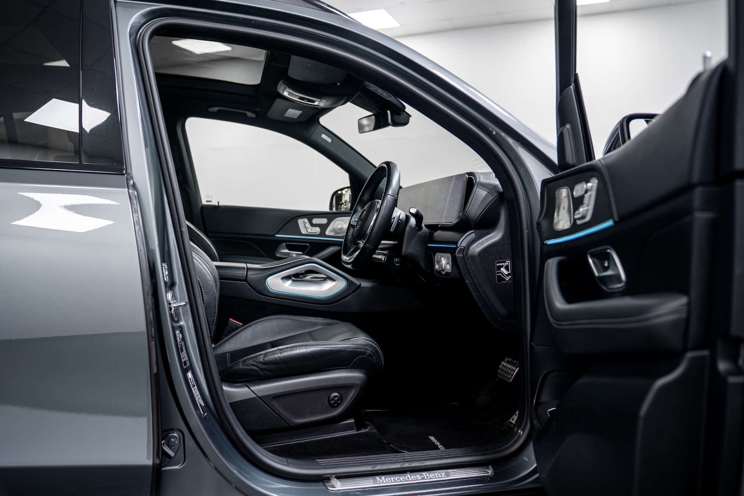 Used Mercedes-Benz GLE 2023 for sale - 77617136: Photo 28