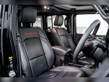 Used Jeep Wrangler 2024 for sale - 76477867: Photo