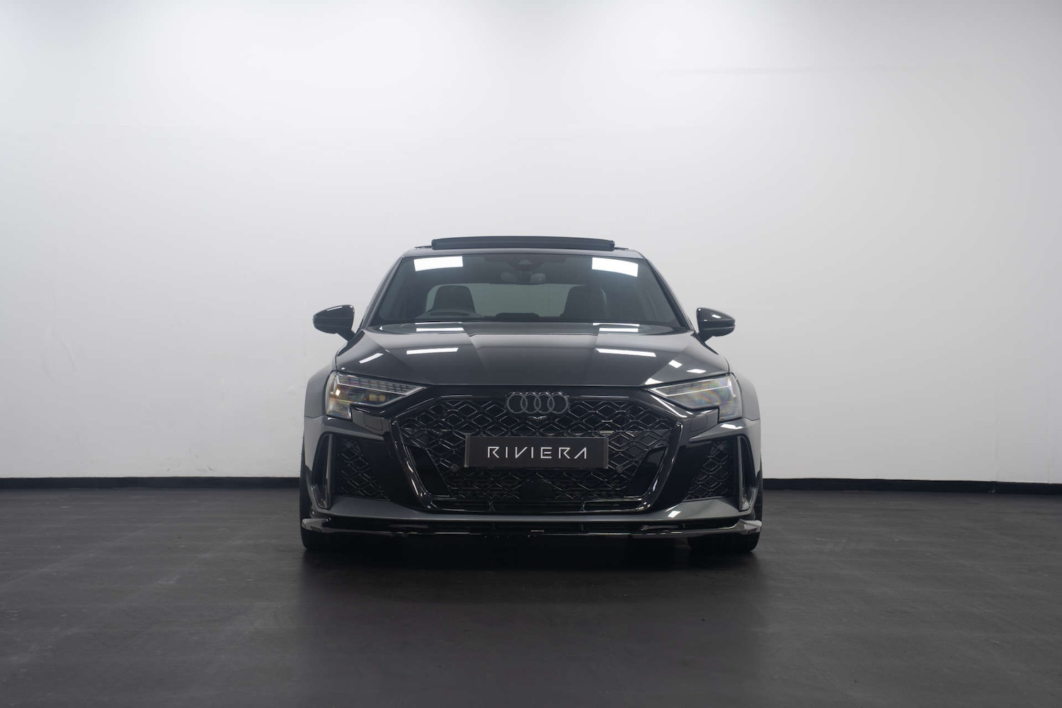 Used Audi RS3 2025 for sale - 77775424: Photo 3