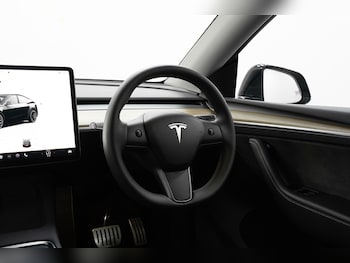 Used Tesla Model Y 2024 for sale - 79241348: Photo