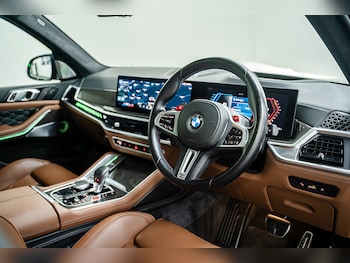 Used BMW X5 M 2024 for sale - 76330471: Photo