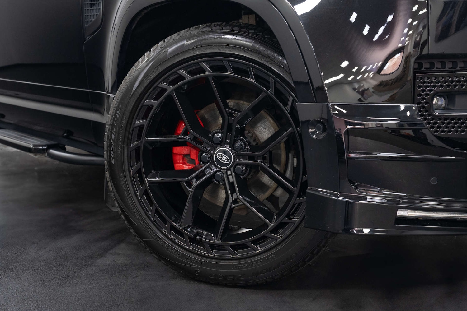 Used Land Rover Defender 2024 for sale - 77617135: Photo 2