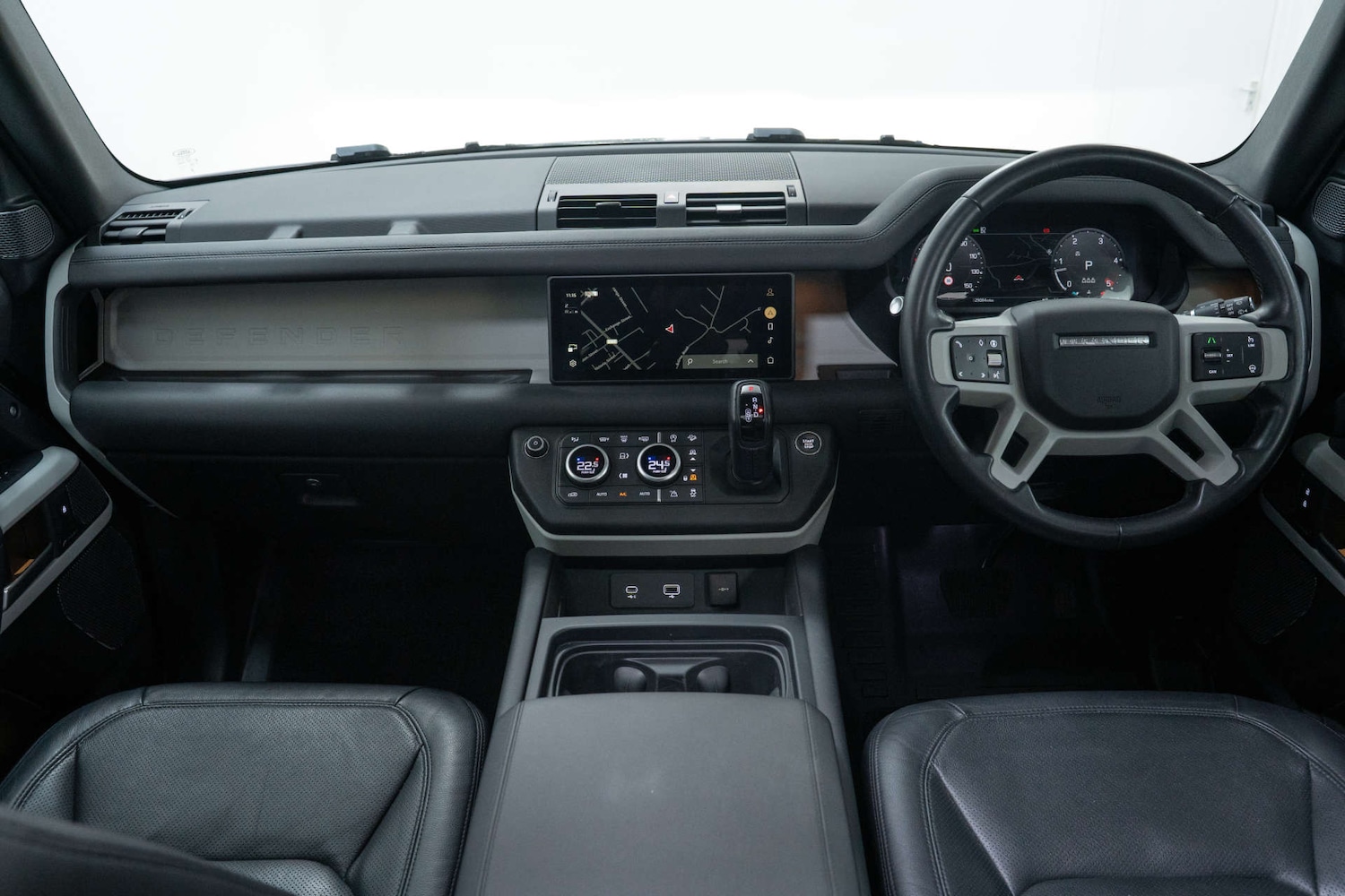 Used Land Rover Defender 2024 for sale - 77617135: Photo 27