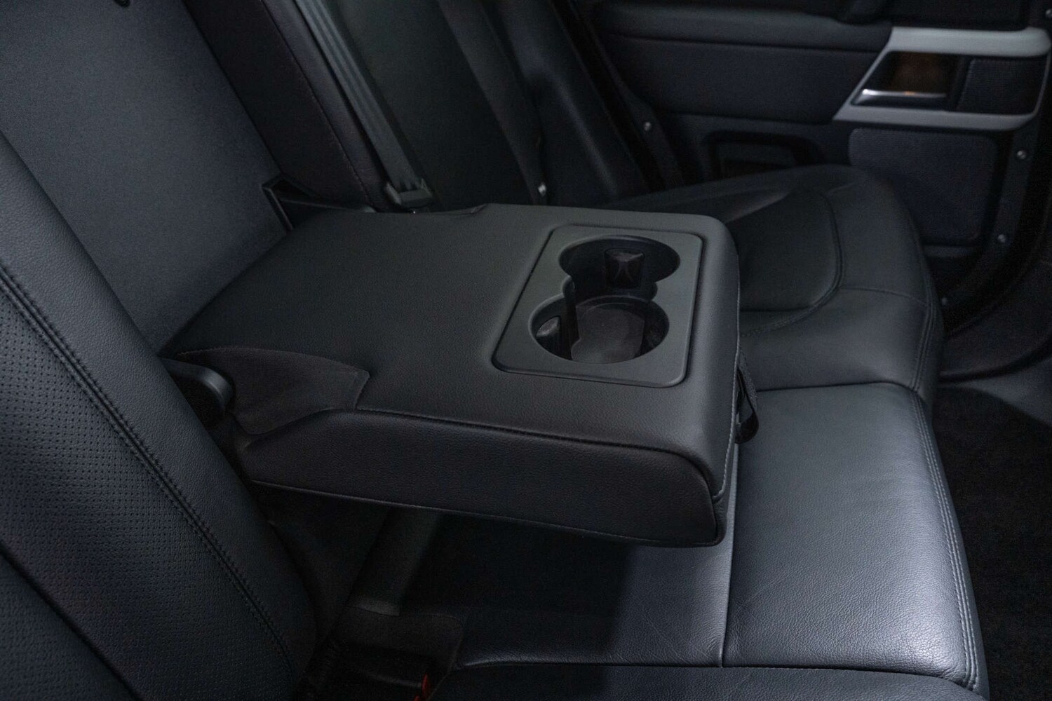 Used Land Rover Defender 2024 for sale - 77617135: Photo 42