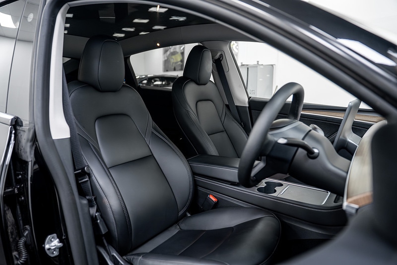 Used Tesla Model Y 2024 for sale - 76482570: Photo 2