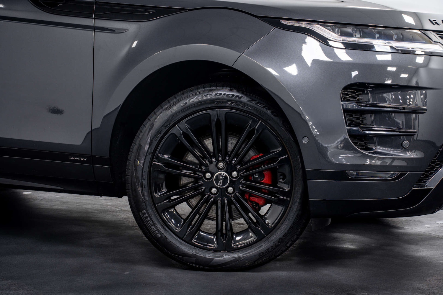 Used Land Rover Range Rover Evoque 2024 for sale - 77406668: Photo 4