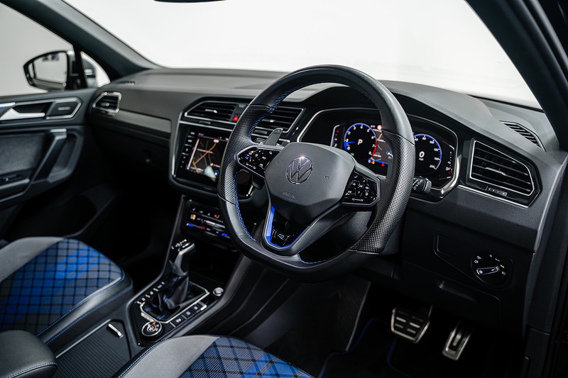 Used Volkswagen Tiguan 2021 for sale - 75693643: Photo 2