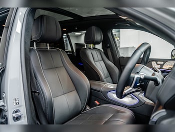 Used Mercedes-Benz GLS 2023 for sale - 75566545: Photo