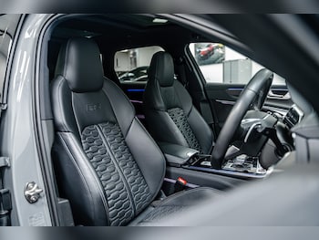 Used Audi RS6 Avant 2021 for sale - 75535351: Photo