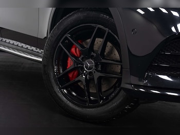 Used Mercedes-Benz GLC 2019 for sale - 77765757: Photo