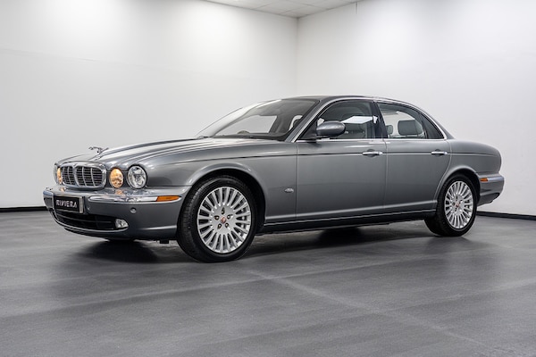Used Jaguar XJ 2006 for sale - 76236284: Photo 11
