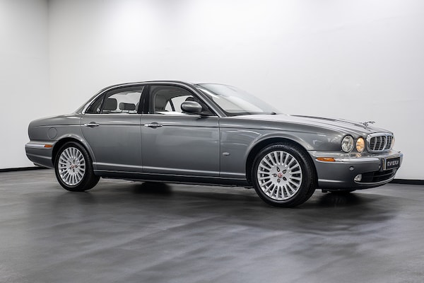 Used Jaguar XJ 2006 for sale - 76236284: Photo 13