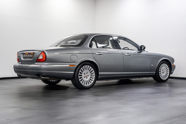 Used Jaguar XJ 2006 for sale - 76236284: Photo 16
