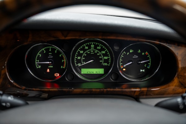 Used Jaguar XJ 2006 for sale - 76236284: Photo 42