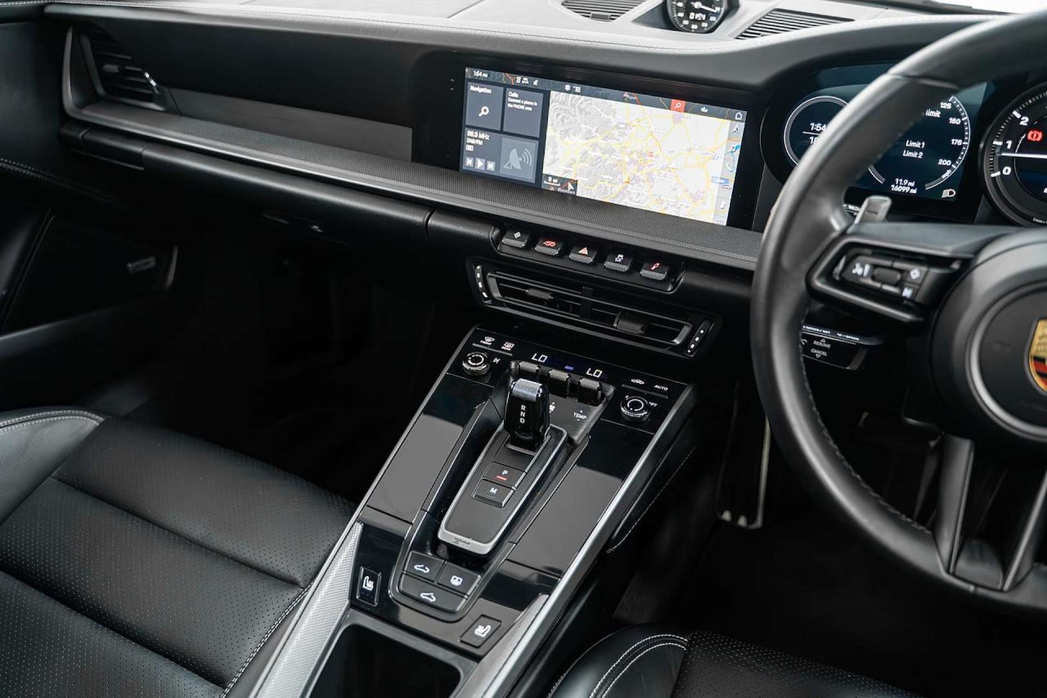 Used Porsche 911 2019 for sale - 77476431: Photo 28