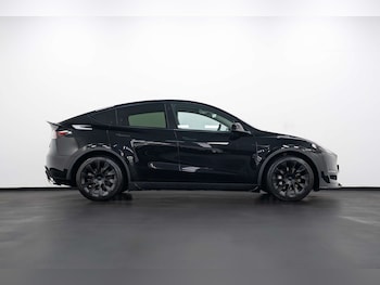 Used Tesla Model Y 2023 for sale - 77715626: Photo