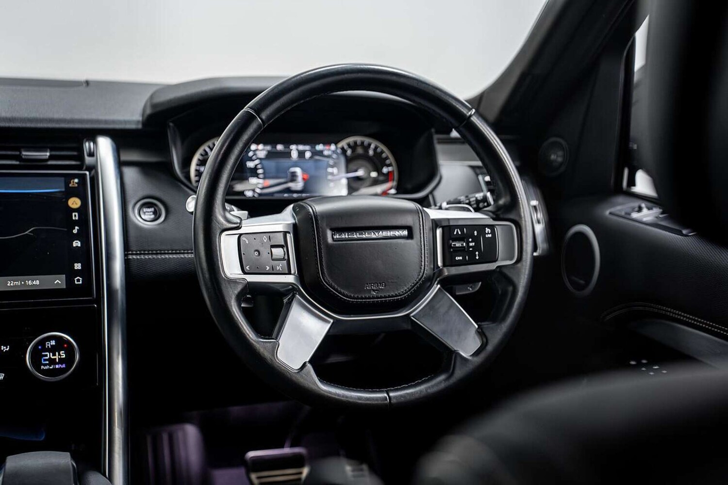Used Land Rover Discovery 2022 for sale - 77406640: Photo 28