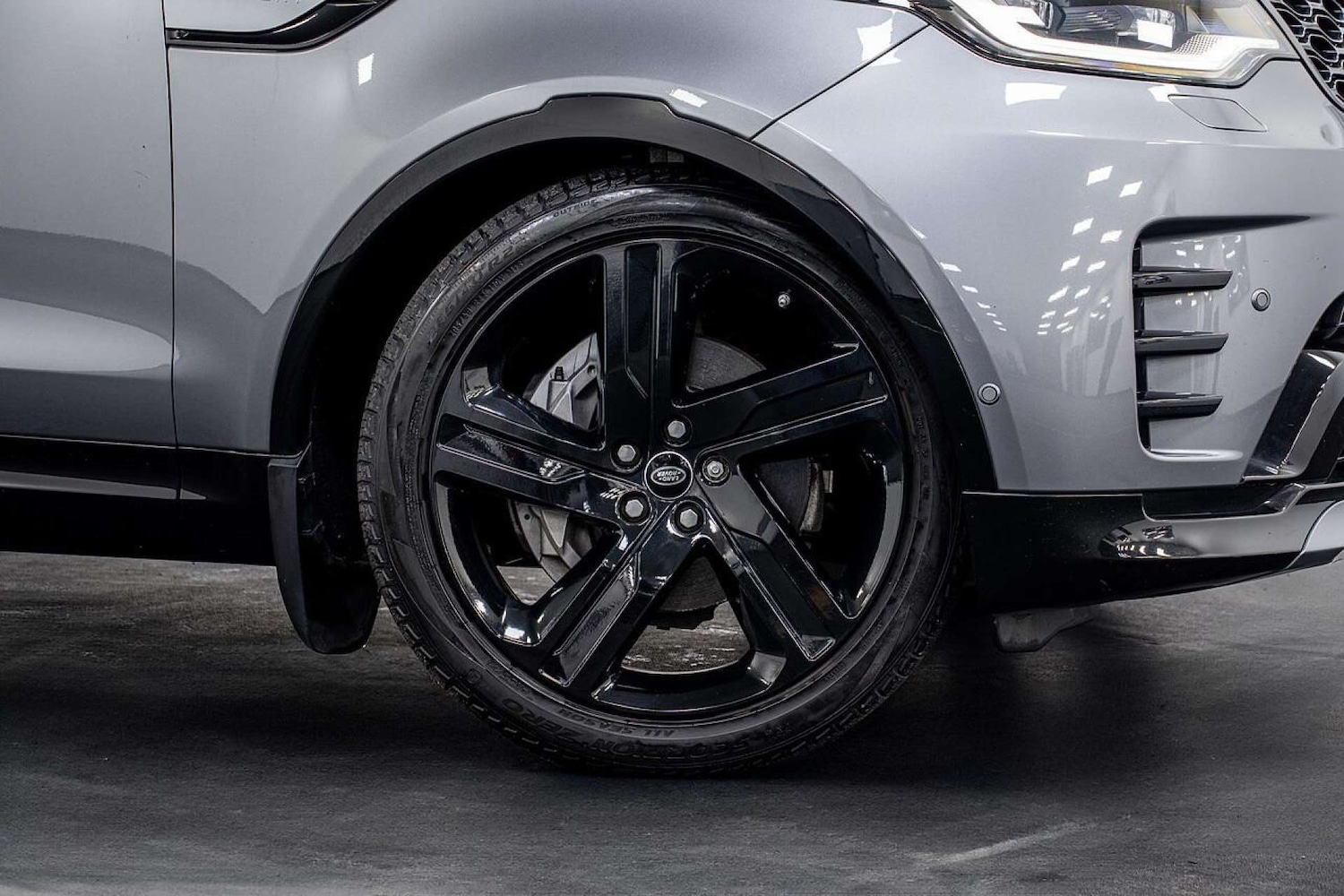 Used Land Rover Discovery 2022 for sale - 77406640: Photo 4