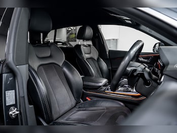 Used Audi Q8 2019 for sale - 77011636: Photo