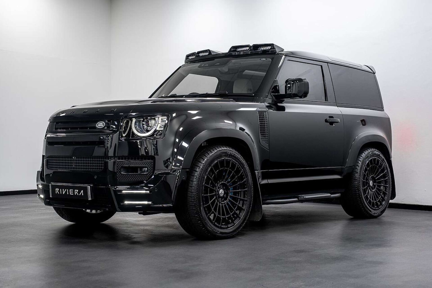 Used Land Rover Defender 2025 for sale - 77406624: Photo 11