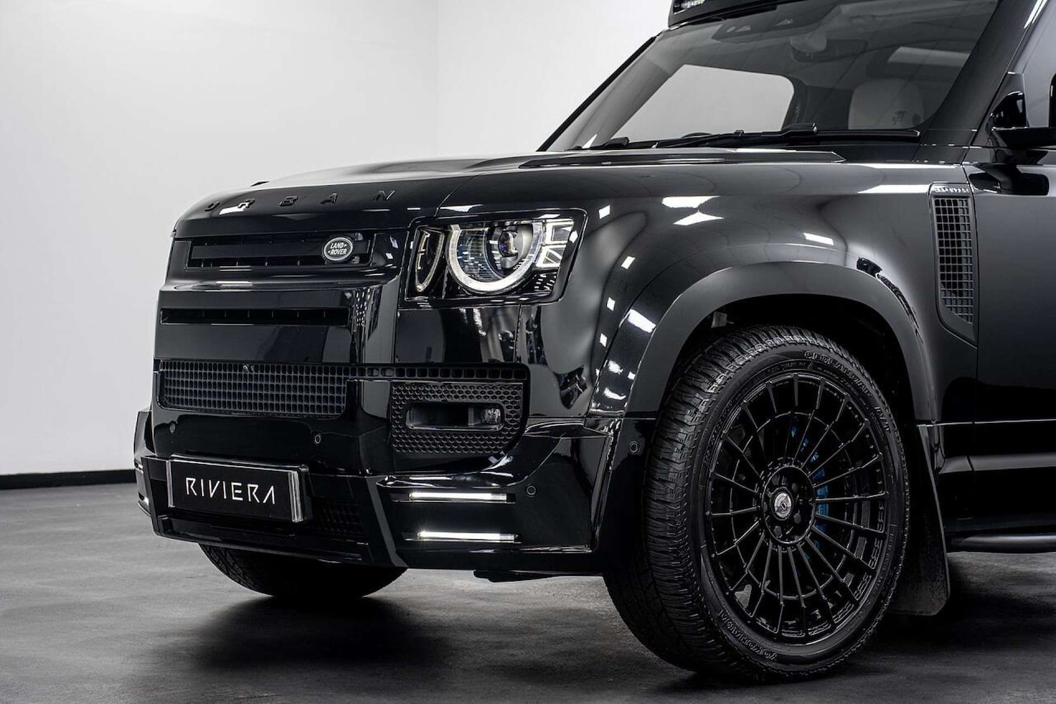 Used Land Rover Defender 2025 for sale - 77406624: Photo 12