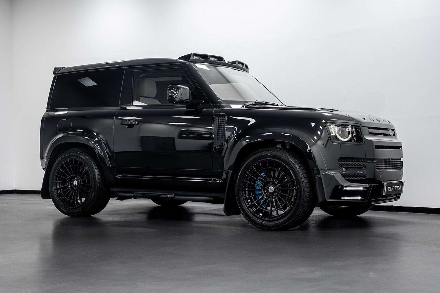 Used Land Rover Defender 2025 for sale - 77406624: Photo 13