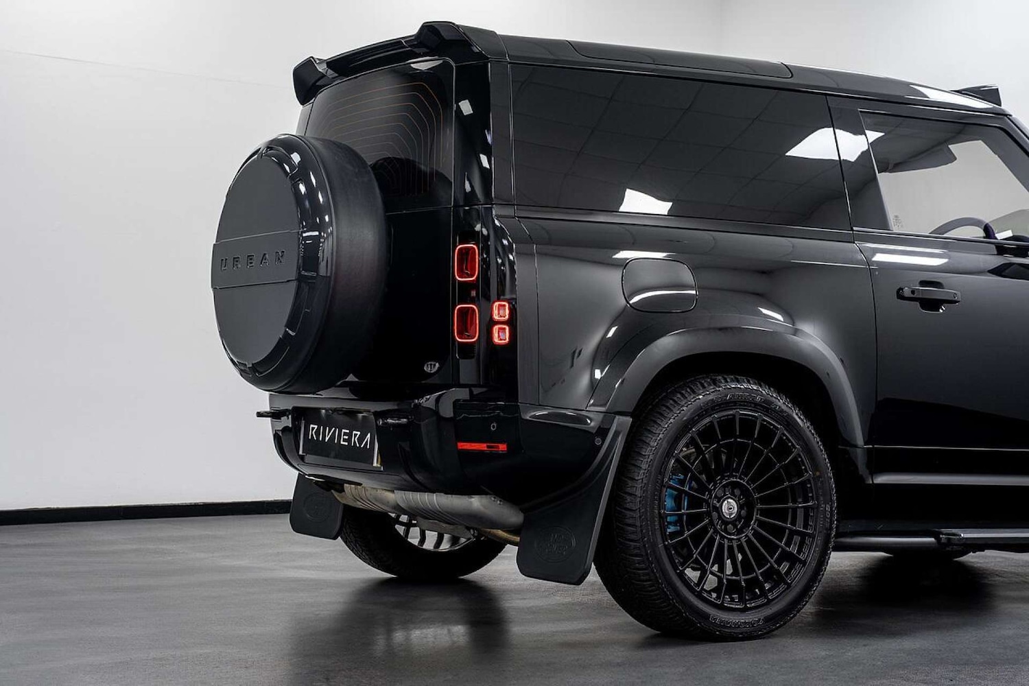 Used Land Rover Defender 2025 for sale - 77406624: Photo 17