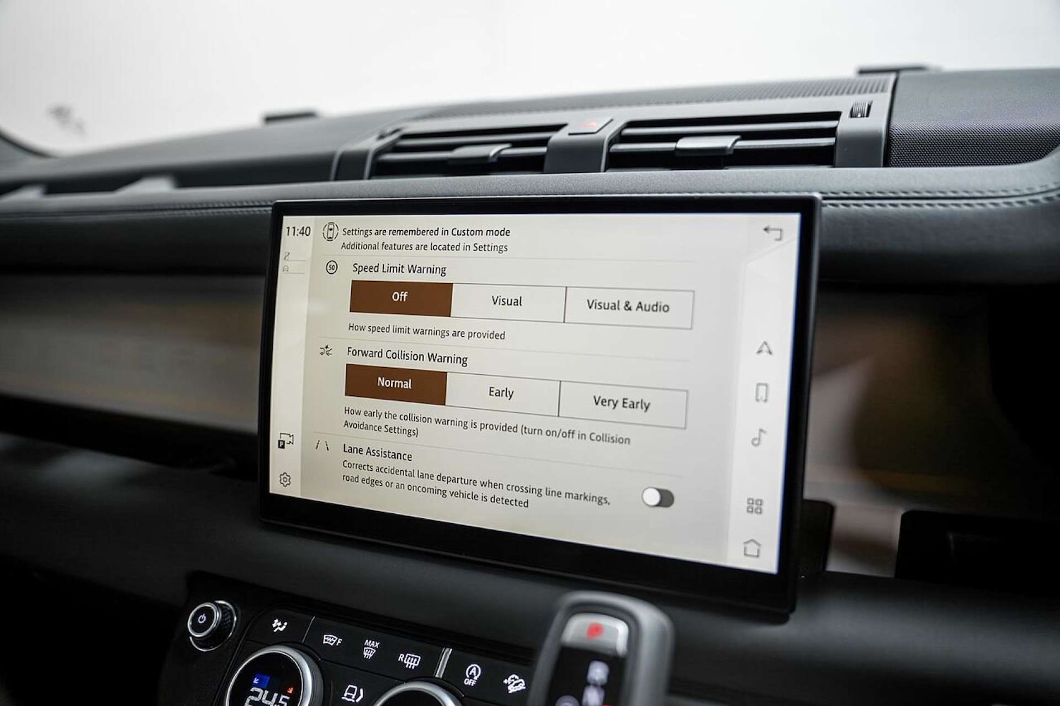 Used Land Rover Defender 2025 for sale - 77406624: Photo 36