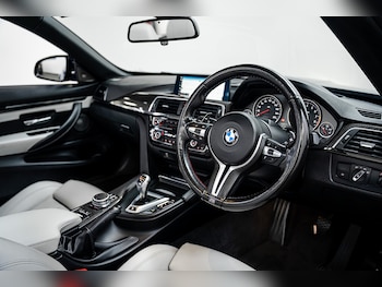 Used BMW M4 2020 for sale - 76039940: Photo