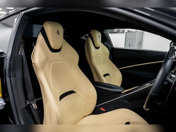 Used Ferrari Roma 2021 for sale - 76542878: Photo