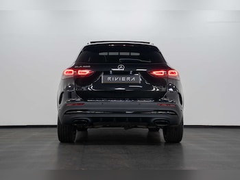 Used Mercedes-Benz GLA 2023 for sale - 77903082: Photo