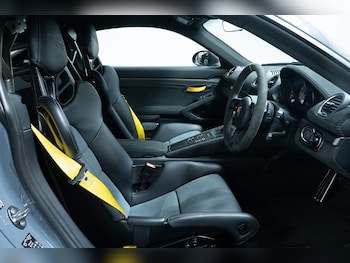 Used Porsche 718 Cayman 2023 for sale - 79514424: Photo