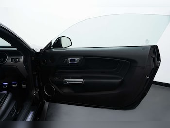 Used Ford Mustang 2022 for sale - 78793864: Photo