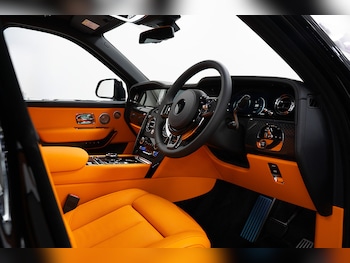 Used Rolls-Royce Cullinan 2026 for sale - 79434952: Photo