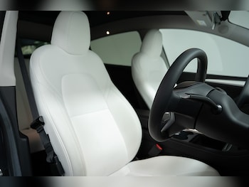 Used Tesla Model Y 2023 for sale - 79251333: Photo