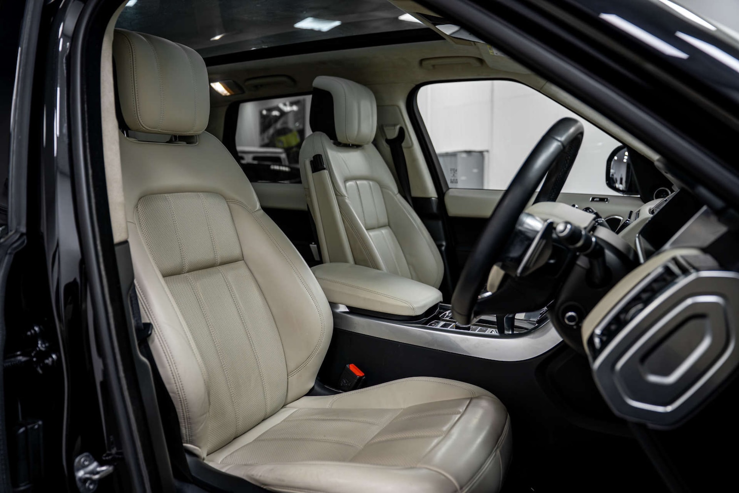 Used Land Rover Range Rover Sport 2022 for sale - 77406688: Photo 3