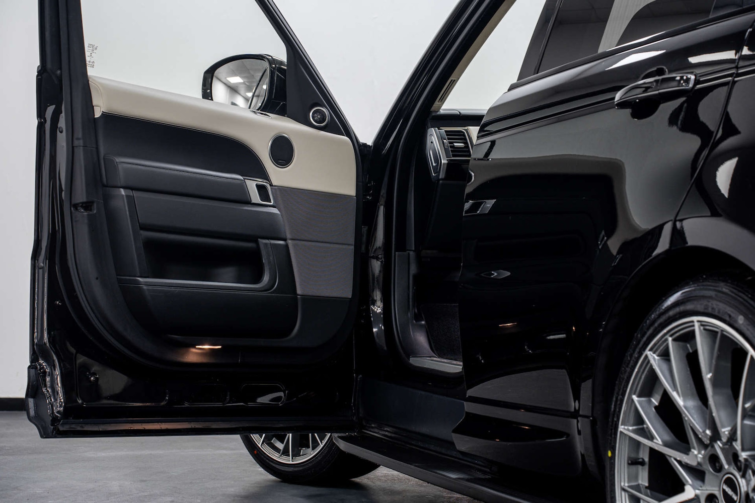 Used Land Rover Range Rover Sport 2022 for sale - 77406688: Photo 6