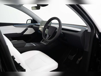 Used Tesla Model Y 2025 for sale - 78806807: Photo