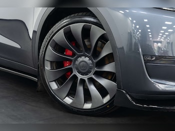 Used Tesla Model Y 2023 for sale - 78747874: Photo