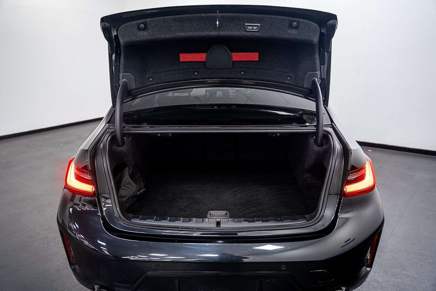 Used BMW 3 Series 2024 for sale - 77406654: Photo 18