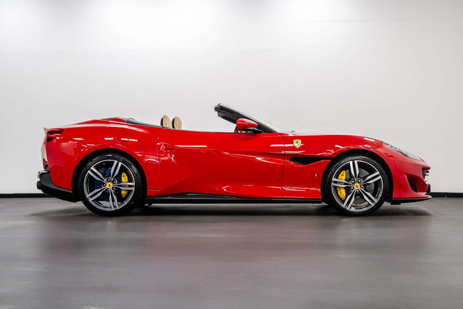 Used Ferrari Portofino 2020 for sale - 77933960: Photo 8