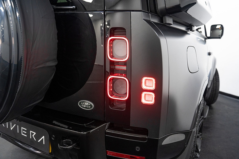 Used Land Rover Defender 2021 for sale - 76334064: Photo 14