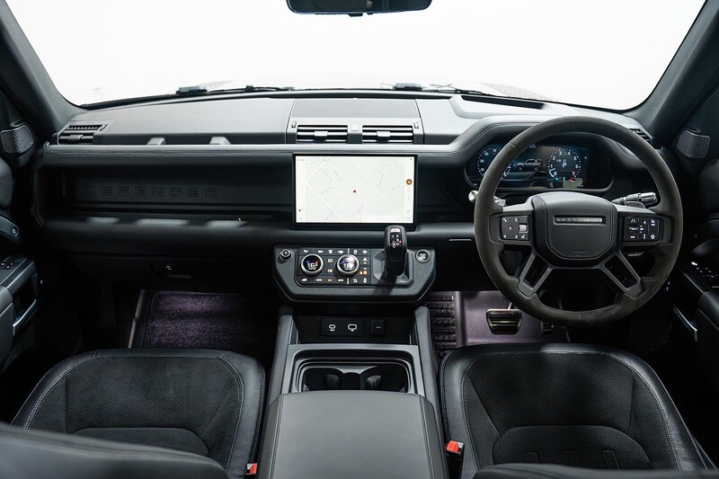 Used Land Rover Defender 2021 for sale - 76334064: Photo 33