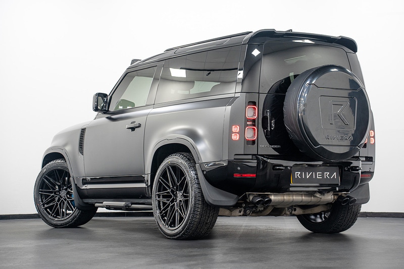 Used Land Rover Defender 2021 for sale - 76334064: Photo 7