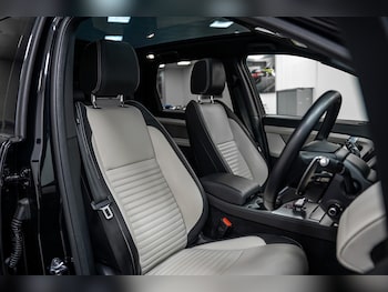Used Land Rover Discovery Sport 2024 for sale - 76170189: Photo 3