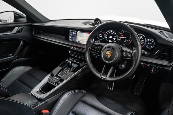 Used Porsche 911 2019 for sale - 74942627: Photo 2