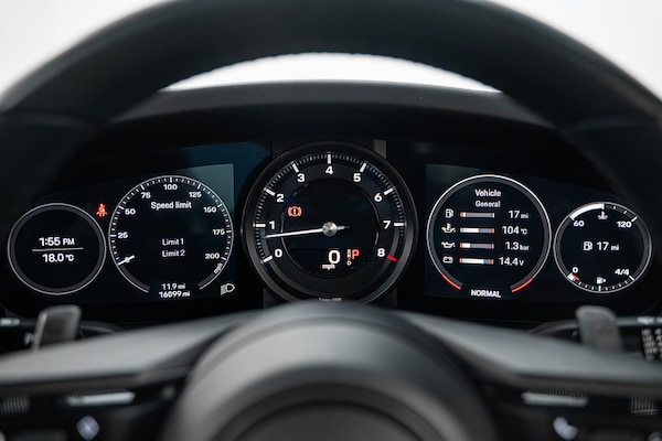 Used Porsche 911 2019 for sale - 74942627: Photo 36