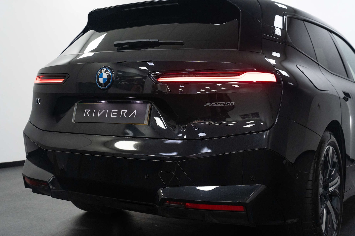 Used BMW iX 2022 for sale - 77476430: Photo 10